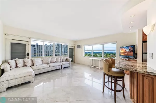 Lauderdale By The Sea, FL 33308,4050 N Ocean Dr  #1601