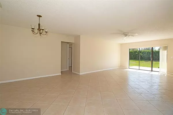 Boynton Beach, FL 33472,5062 Minto Rd