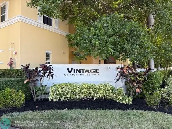 2312 Vintage Dr  #2312, Lighthouse Point, FL 33064