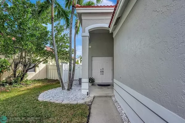 Weston, FL 33327,912 Tanglewood Cir