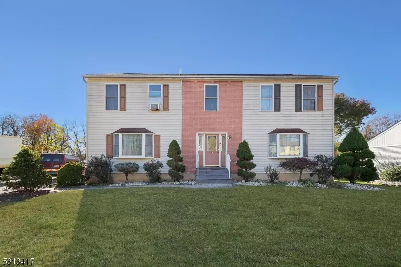 90 Churchill Ave, Franklin Twp., NJ 08873