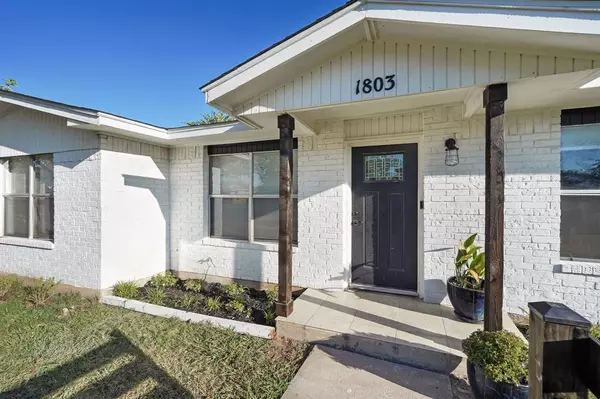 1803 SE 13th Street, Mineral Wells, TX 76067