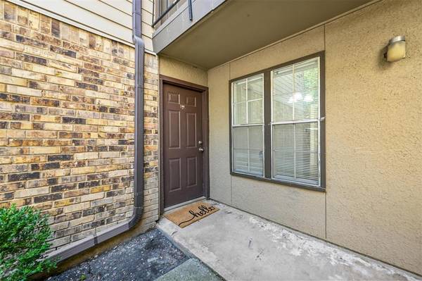 5300 Keller Springs Road #1065, Dallas, TX 75248