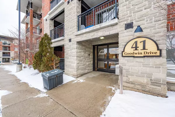 Guelph, ON N1L 0E7,41 GOODWIN DR #307