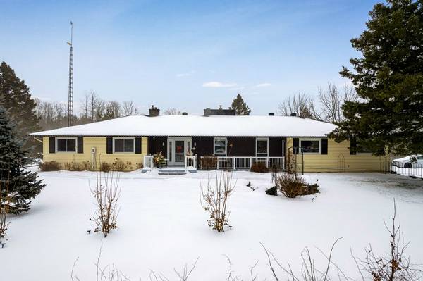 4225 Scotch Line, Tay Valley, ON K7H 3C5