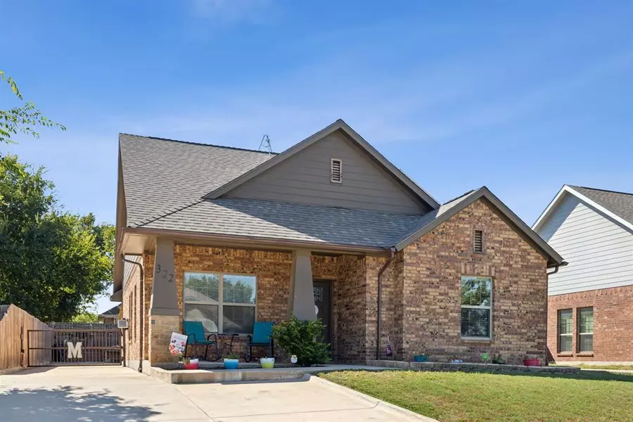 322 S Watson Street, Alvarado, TX 76009