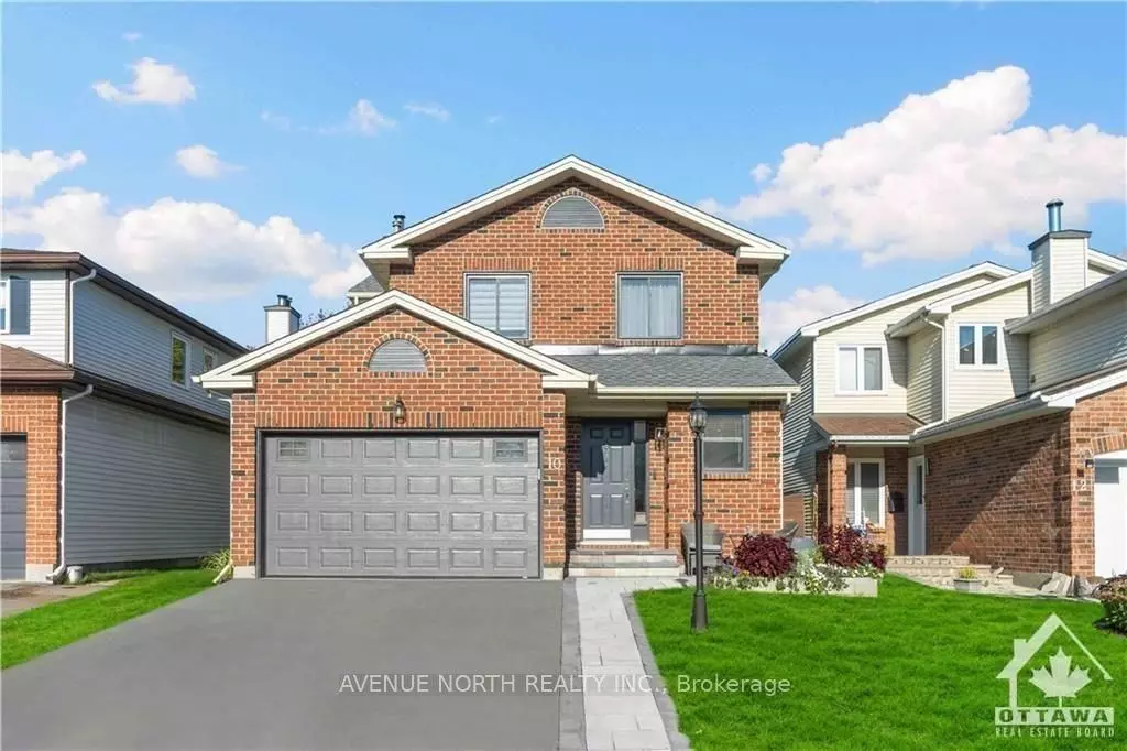 Barrhaven, ON K2J 3G1,10 Pickwick DR