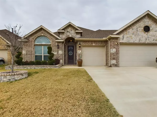 2605 South Anson Road, Glenn Heights, TX 75154