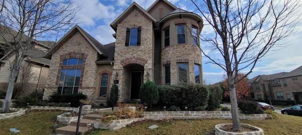 8706 Lohr Valley Road, Irving, TX 75063