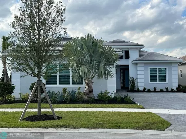 8692 SW FELICITA WAY, Port St Lucie, FL 34987