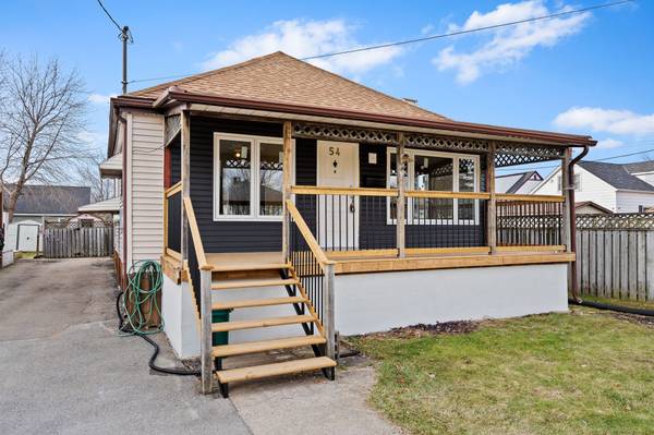 54 Elizabeth ST, Port Colborne, ON L3K 2B5