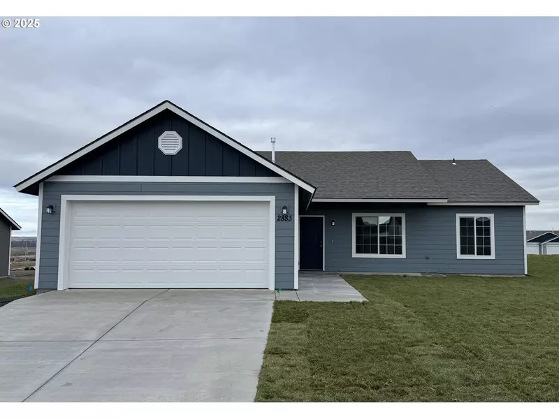 2883 CARDINAL PL, Umatilla, OR 97882