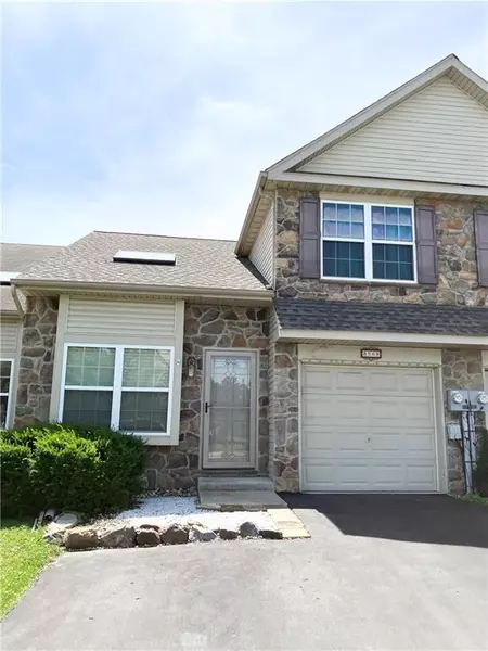 5568 Stonecroft Lane, Lower Macungie Twp, PA 18106