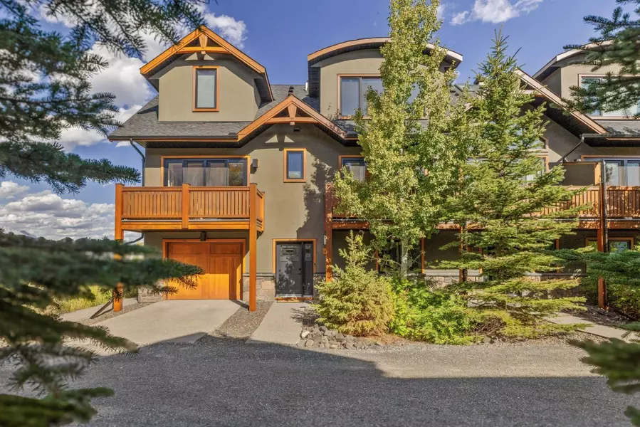 511 6th AVE #4, Canmore, AB T1W 0K9