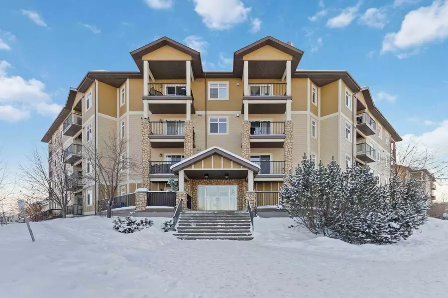 100 DENHOLM Gate #402, Fort Mcmurray, AB T9H0J8