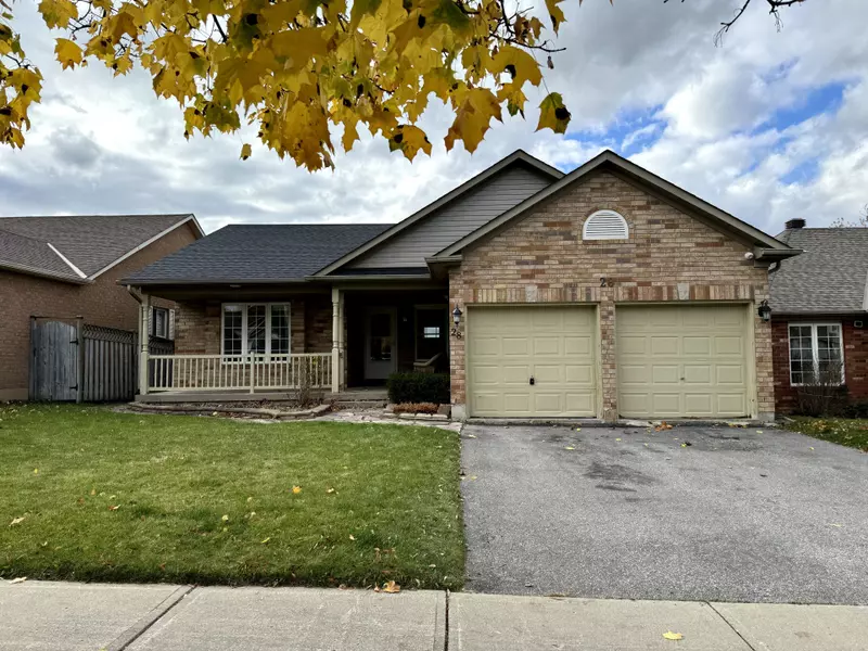 28 Harwood DR #Main, Barrie, ON L4N 7B9