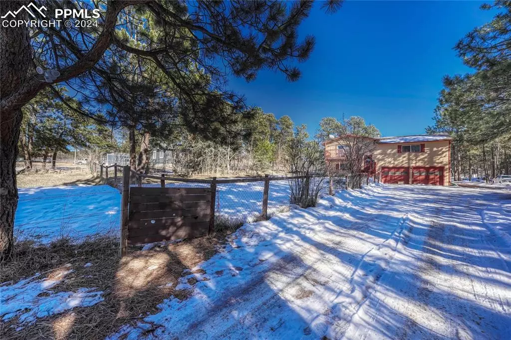 Colorado Springs, CO 80908,13455 Meadow Glen LN