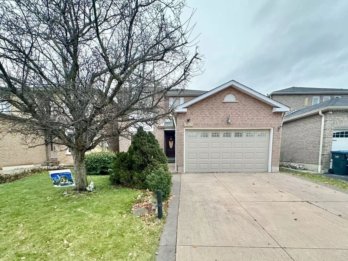 Mississauga, ON L5M 4V7,5967 Ladyburn CRES