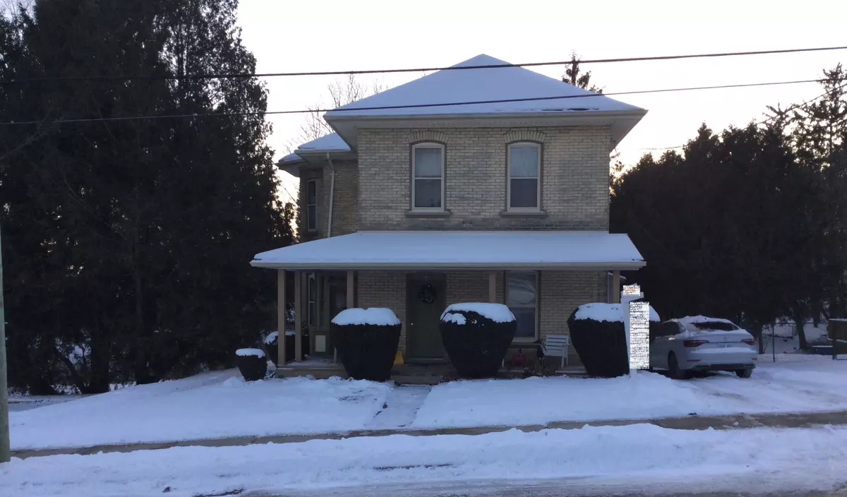 Ingersoll, ON N5C 3G1,185 John ST