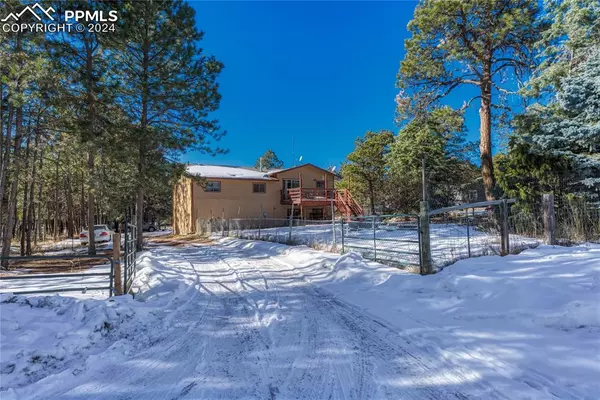 Colorado Springs, CO 80908,13455 Meadow Glen LN