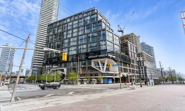 Toronto C08, ON M5A 3Y5,130 Queens Quay E #609