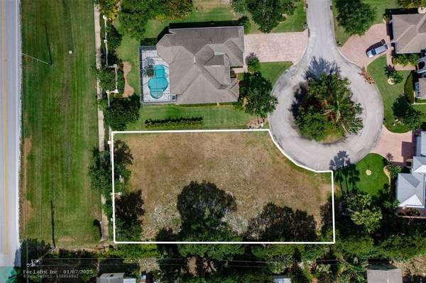 Vero Beach, FL 32967,6405 Mcrae Pl