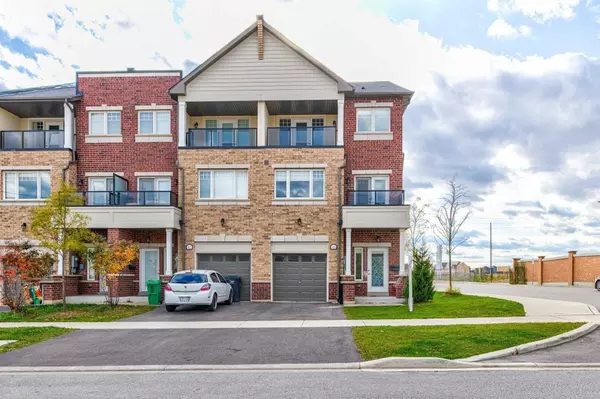 44 Sky Harbour DR, Brampton, ON L6Y 0V6