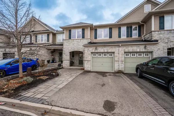 Oakville, ON L6M 0M3,2019 Trawden WAY #8