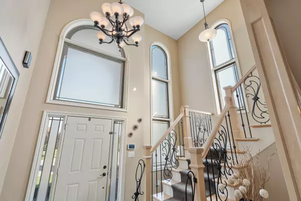 Niagara Falls, ON L2H 0A4,6931 Courtney CRES