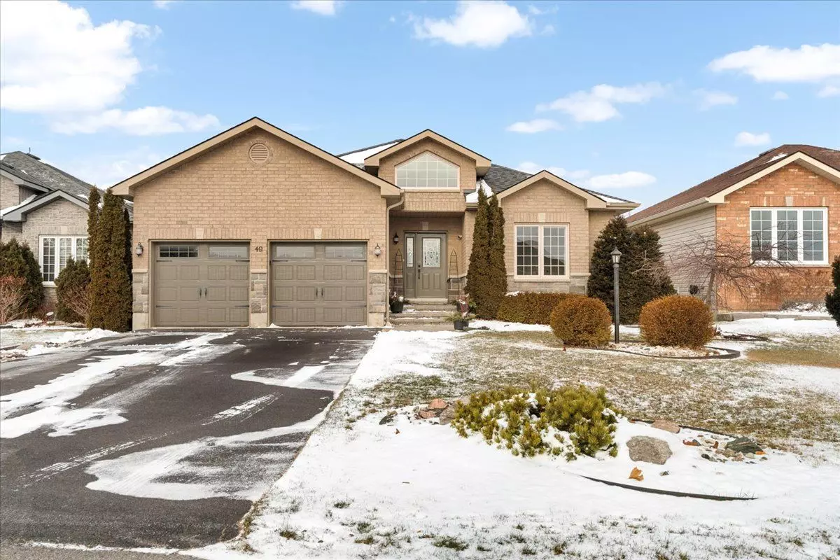 Prince Edward County, ON K0K 3L0,49 MAPLEHURST CRES