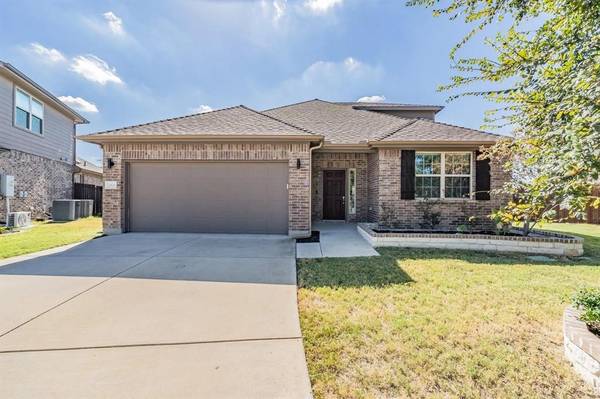 4800 Lazy Oaks Street,  Fort Worth,  TX 76244