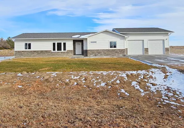 3103 Memorial Dr, Lamar, CO 81052