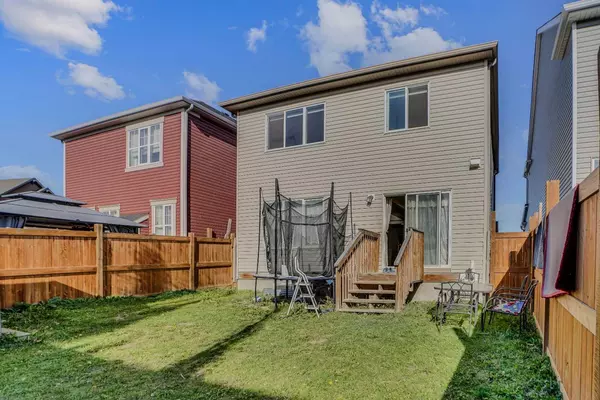 Airdrie, AB T4B 4E8,209 Windford PARK SW