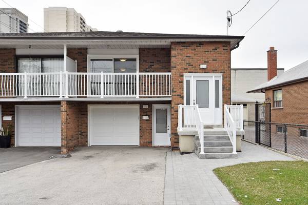 1 Enid CRES #Main Fl, Toronto W04, ON M6B 1R9