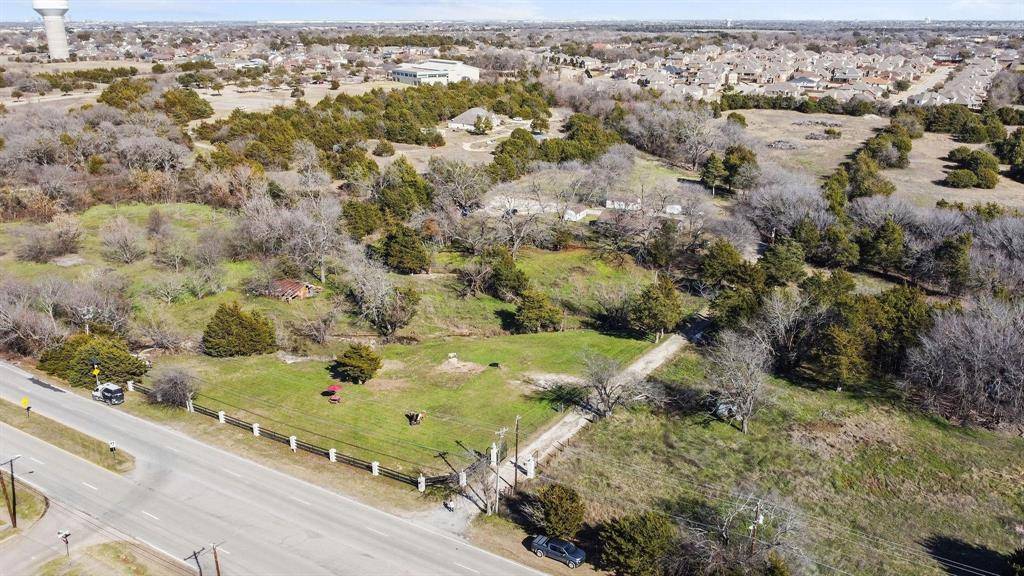 1006 S Clark Road, Cedar Hill, TX 75104