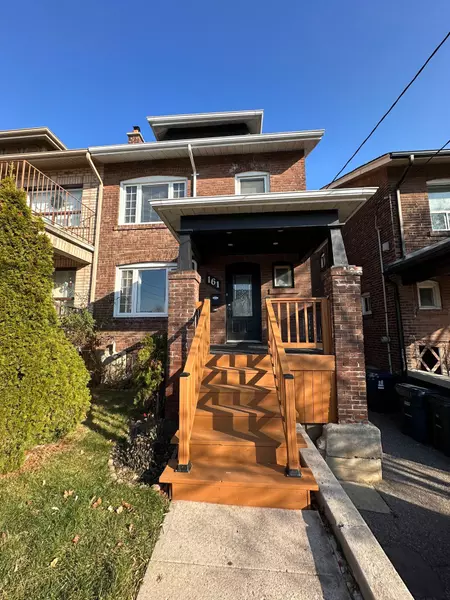 161 Sellers AVE, Toronto W03, ON M6E 3V1