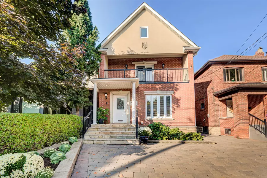 258 Windermere AVE, Toronto W01, ON M6S 3K5