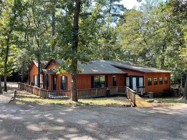 Holly Lake Ranch, TX 75765,878 Valleywood Trail