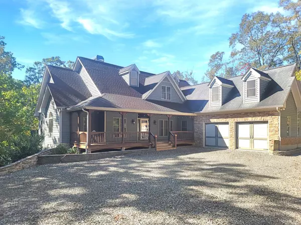 43 Hunters Ridge Road,  Mineral Bluff,  GA 30559