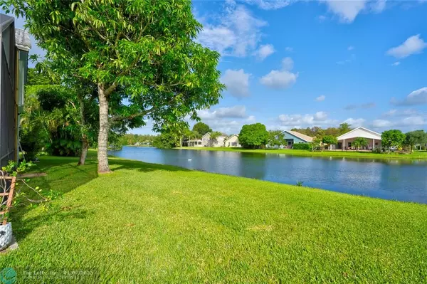 Lake Worth, FL 33467,9671 Pine Mill Ct