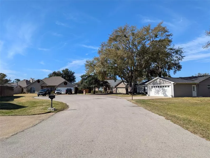 108 San Mateo Lane, Bullard, TX 75757