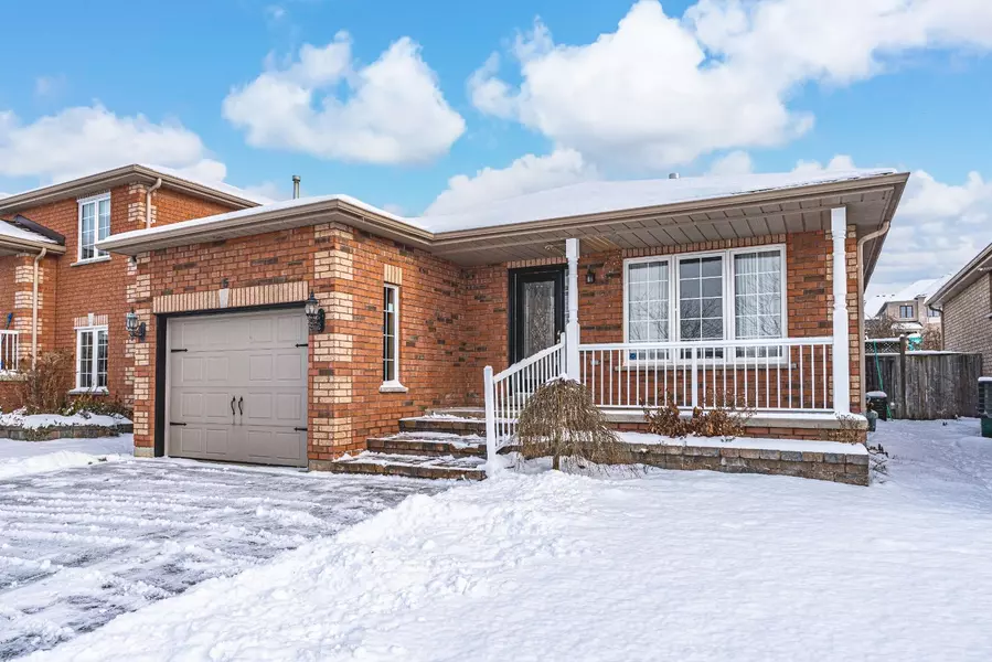 15 Seline CRES, Barrie, ON L4N 0Y6