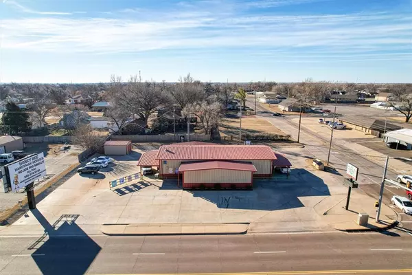 Elk City, OK 73644,1032 W 3rd Street