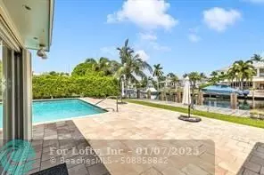 Lighthouse Point, FL 33064,2433 NE 24th St