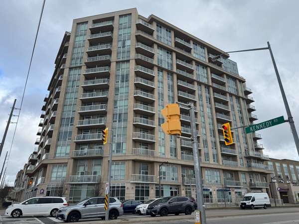 8323 Kennedy RD #211, Markham, ON L3R 5W7