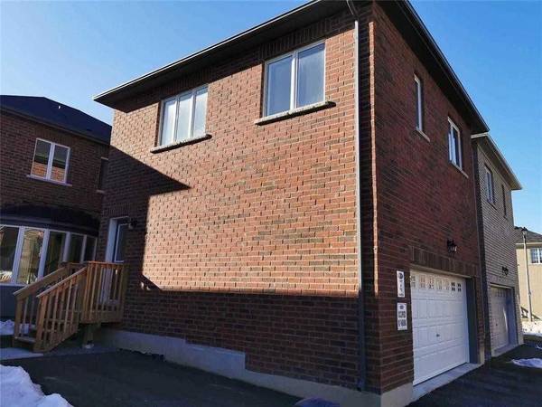 261 William Forster RD #Coach_H, Markham, ON L6B 0V2