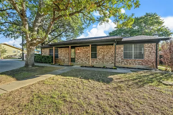 Bedford, TX 76021,3632 Brown Trail