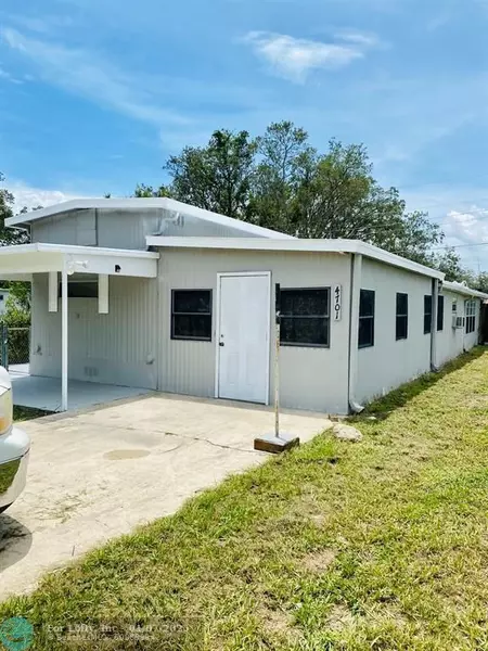 4701 FERDINAND AVE, Sebring, FL 33870