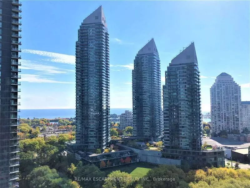 Toronto W06, ON M8V 0E5,36 PARK LAWN RD #1501