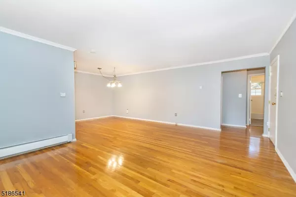 Morristown Town, NJ 07960,320 SOUTH STREET Apt 5B #B